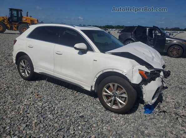WA1DECF36M1069954 2021 AUDI Q3 White Front right