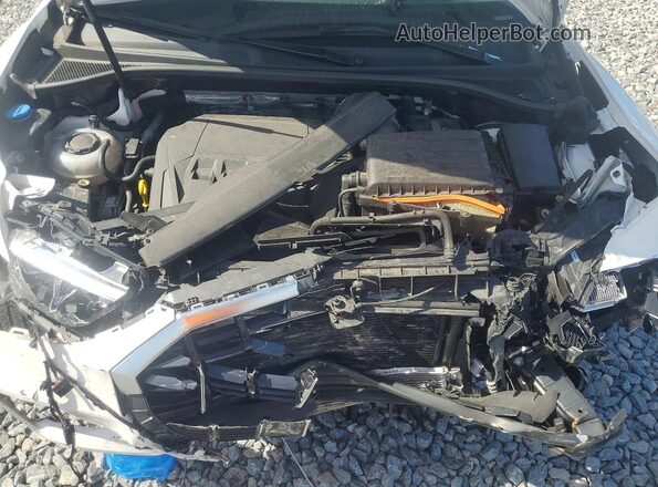 WA1DECF36M1069954 2021 AUDI Q3 White Rear interior view
