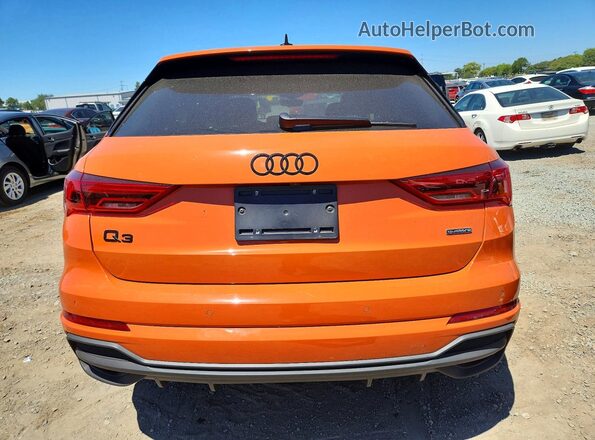 WA1DECF36S1004695 2025 AUDI Q3 Orange Հետևի տեսք