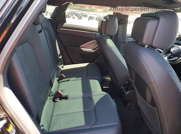 WA1DECF36S1040550 2025 AUDI Q3 Black უკანა სალონის ხედი