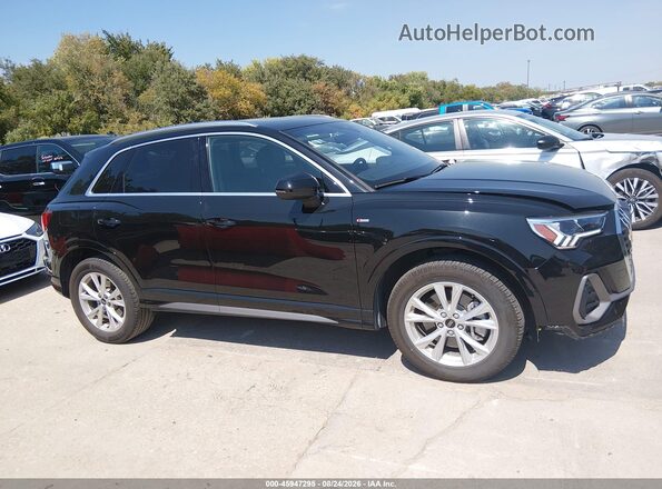 WA1DECF36S1058563 2025 AUDI Q3 Черный Вид задней части салона
