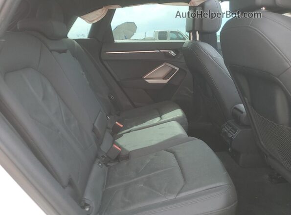 WA1DECF37M1021203 2021 AUDI Q3 White 