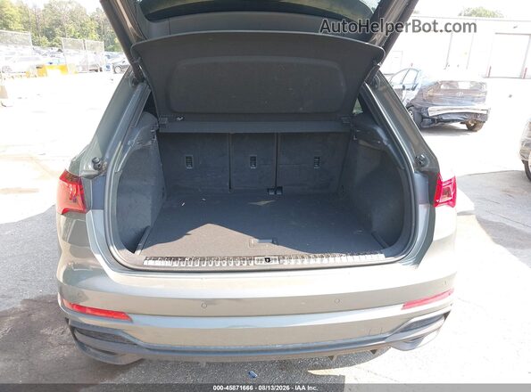 WA1DECF37R1030572 2024 AUDI Q3 Gray 