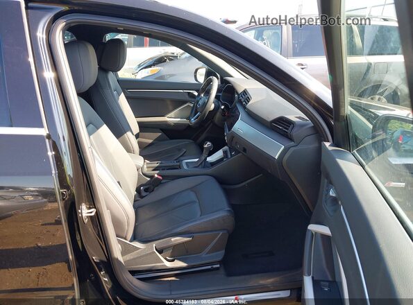 WA1DECF38L1041328 2020 AUDI Q3 Black Սալոնի դիմացի տեսք