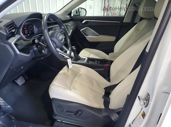 WA1DECF38N1004850 2022 AUDI Q3 White Սալոնի դիմացի տեսք