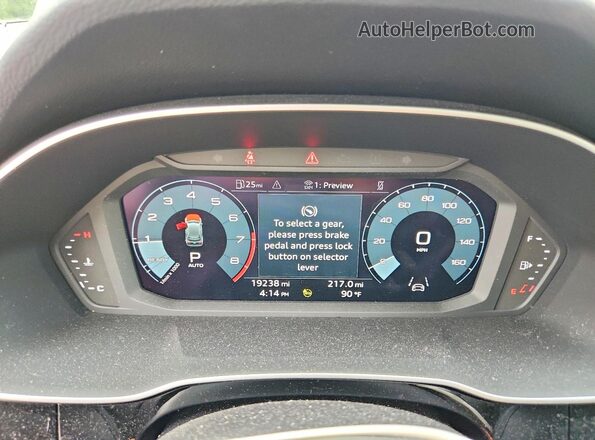 WA1DECF38R1120121 2024 AUDI Q3 White Instrument cluster view
