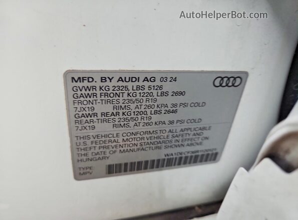 WA1DECF38R1120121 2024 AUDI Q3 White Engine compartment view