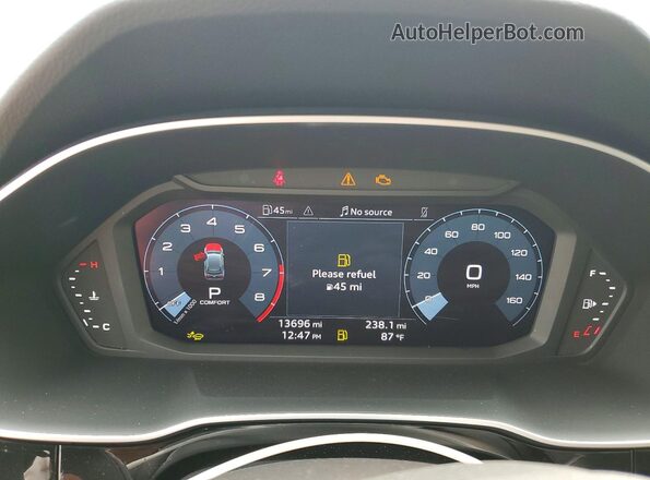 WA1DECF38R1198799 2024 AUDI Q3 White ხელსაწყოთა პანელის ხედი