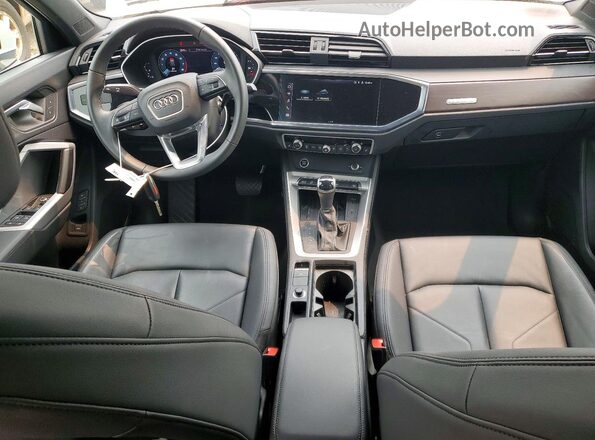 WA1DECF38R1198799 2024 AUDI Q3 White წინა პანელის ხედი
