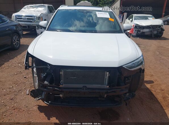 WA1DECF38S1049766 2025 AUDI Q3 Белый Вид задней части салона