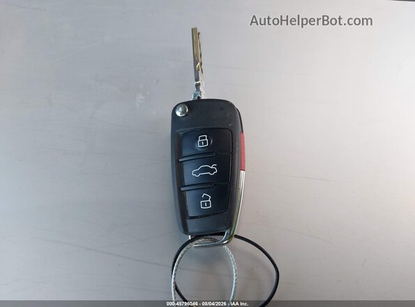 WA1DECF38S1052599 2025 AUDI Q3 Red Вид панелі приладів
