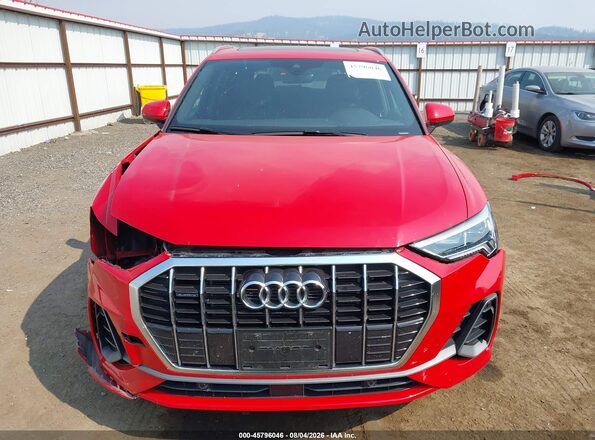 WA1DECF38S1052599 2025 AUDI Q3 Red Вид задньої частини салону