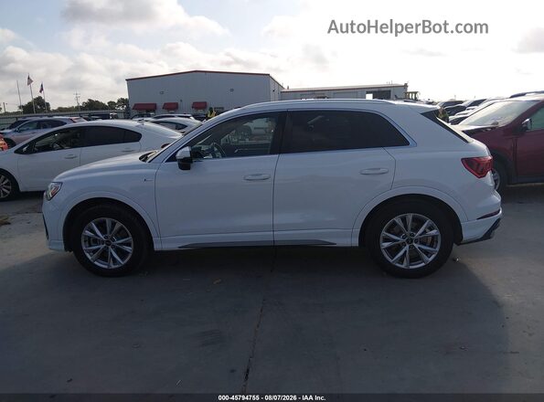 WA1DECF39R1124176 2024 AUDI Q3 White სალონის 360-გრადუსიანი ხედი