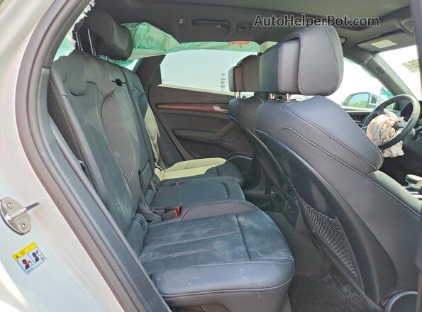 WA1E2AFY0S2062373 2025 AUDI Q5 White Vista interior trasera