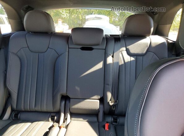 WA1E2AFY4S2024516 2025 AUDI Q5 Black Вид задніх сидінь