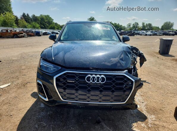 WA1E2AFY6M2026481 2021 AUDI Q5 Black Вид спереду