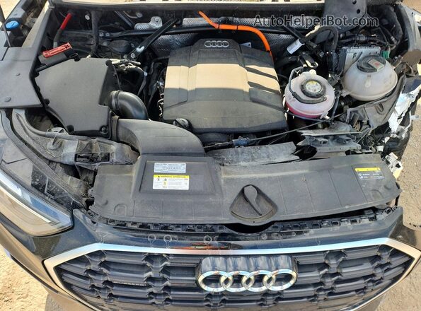 WA1E2AFY6M2026481 2021 AUDI Q5 Black Вид задньої частини салону
