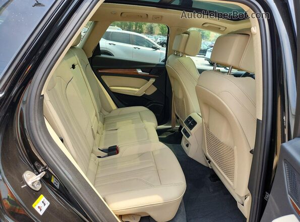 WA1E2AFY7P2072146 2023 AUDI Q5 Черный Вид задней части салона