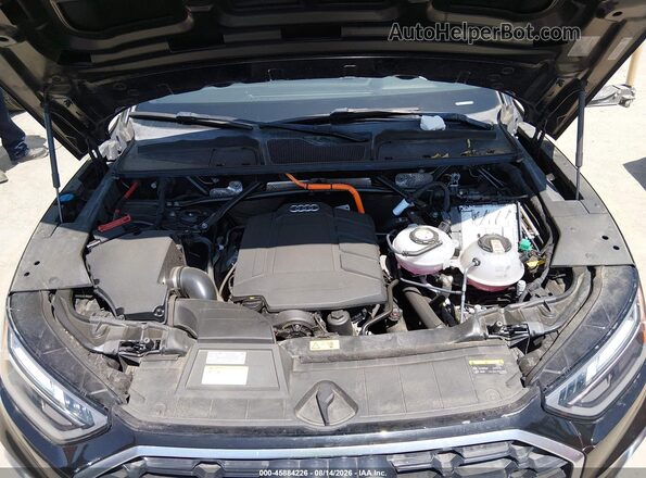 WA1E2AFY9M2045459 2021 AUDI Q5 Black Вид ззаду