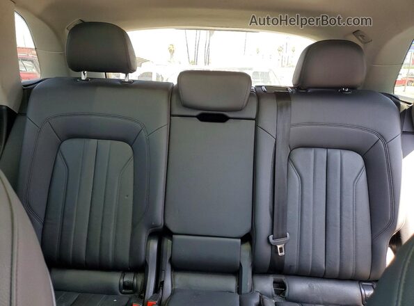 WA1E2AFYXL2088657 2020 AUDI Q5 Blue Vista de los asientos traseros