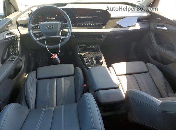 WA1E4BGF2SA076262 2025 AUDI OTHER Black Dashboard view