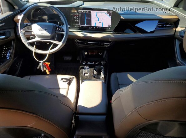 WA1E4BGF7SA067525 2025 AUDI OTHER Black Vista del salpicadero