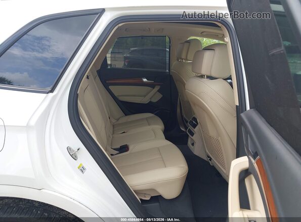 WA1EAAFY0P2033885 2023 AUDI Q5 White Widok naklejki z numerem VIN