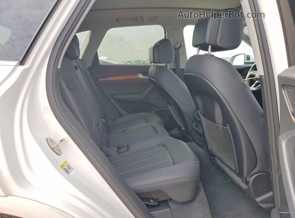 WA1EAAFY0P2060102 2023 AUDI Q5 Белый Вид задних сидений