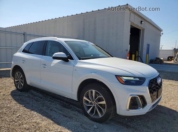 WA1EAAFY1R2052058 2024 AUDI Q5 White Przód prawy