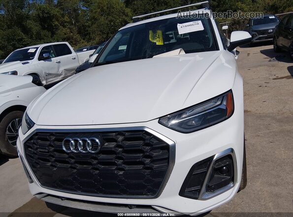 WA1EAAFY1R2083908 2024 AUDI Q5 White Դիմացի տեսք