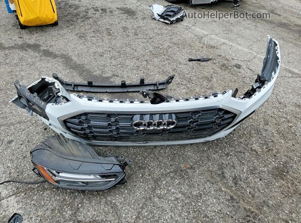 WA1EAAFY2P2153378 2023 AUDI Q5 White Շարժիչի բաժամունքի տեսք