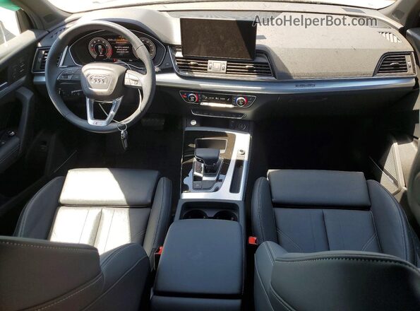 WA1EAAFY2R2108735 2024 AUDI Q5 Black Вид панелі приладів