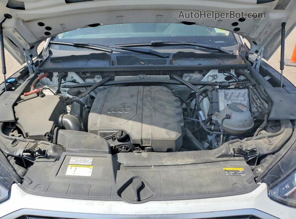 WA1EAAFY3N2024711 2022 AUDI Q5 White Vista interior trasera