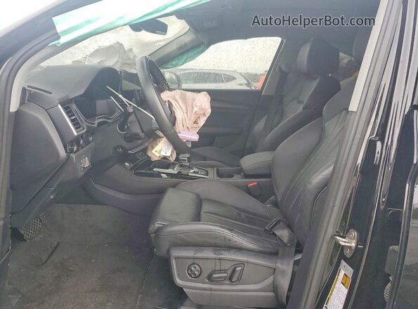 WA1EAAFY3R2079584 2024 AUDI Q5 Черный Вид салона спереди