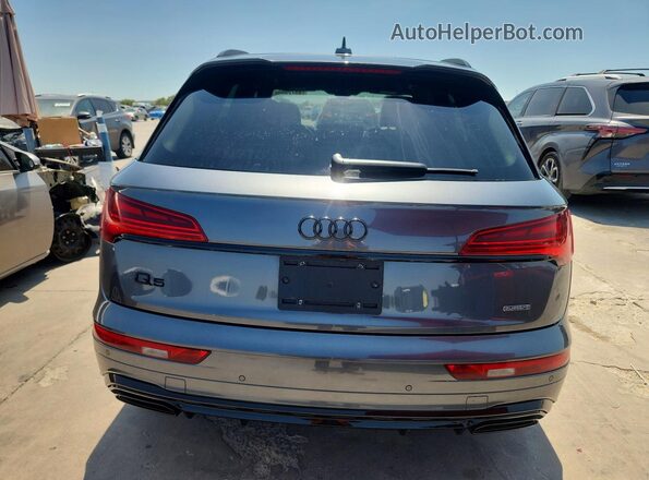 WA1EAAFY3R2108114 2024 AUDI Q5 Gray Rear view
