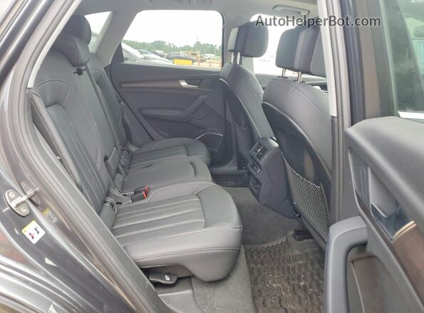 WA1EAAFY4P2000288 2023 AUDI Q5 Gray Rear interior view