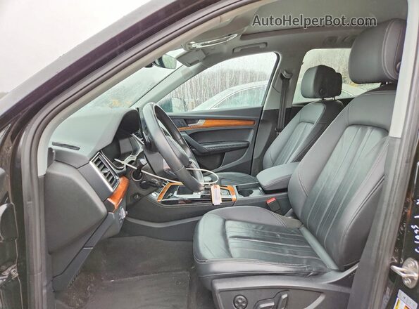 WA1EAAFY4P2101220 2023 AUDI Q5 Black Սալոնի դիմացի տեսք