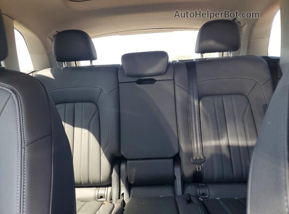 WA1EAAFY4P2132161 2023 AUDI Q5 Black Widok tylnych siedzeń