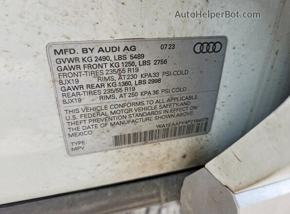 WA1EAAFY4P2194675 2023 AUDI Q5 White Vista del compartimento del motor