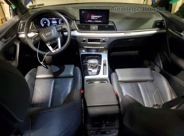 WA1EAAFY4R2053141 2024 AUDI Q5 Blue Dashboard view