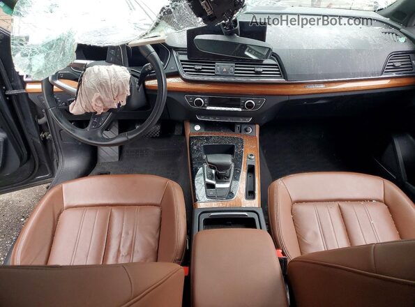 WA1EAAFY5N2069178 2022 AUDI Q5 Gray Vista del salpicadero