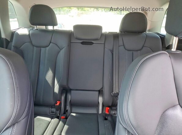 WA1EAAFY5P2102702 2023 AUDI Q5 Black Widok tylnych siedzeń
