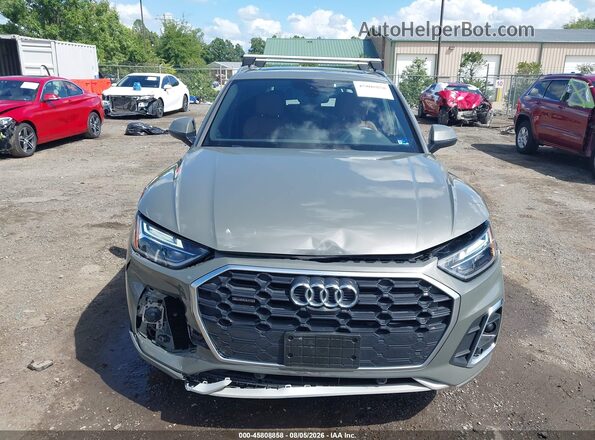 WA1EAAFY6R2006676 2024 AUDI Q5 Gray Սարքավորումների վահանակի տեսք