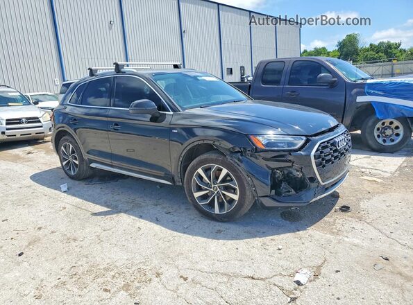 WA1EAAFY7N2070185 2022 AUDI Q5 Black Przód prawy