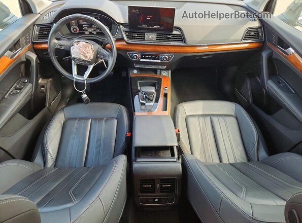 WA1EAAFY7P2121235 2023 AUDI Q5 Black Вид панелі приладів