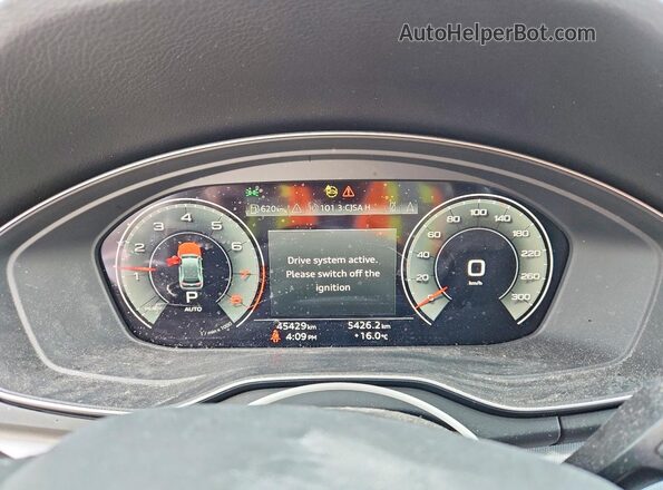 WA1EAAFY8P2180956 2023 AUDI Q5 Gray Widok zestawu wskaźników