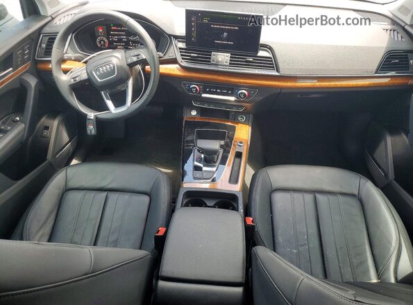 WA1EAAFY8P2188524 2023 AUDI Q5 Gray Dashboard view