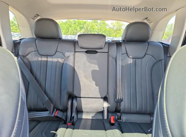 WA1EAAFYXR2148349 2024 AUDI Q5 Gray Rear seats view