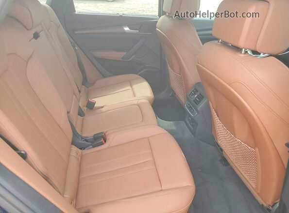 WA1EAAFYXS2034499 2025 AUDI Q5 Blue Вид задньої частини салону