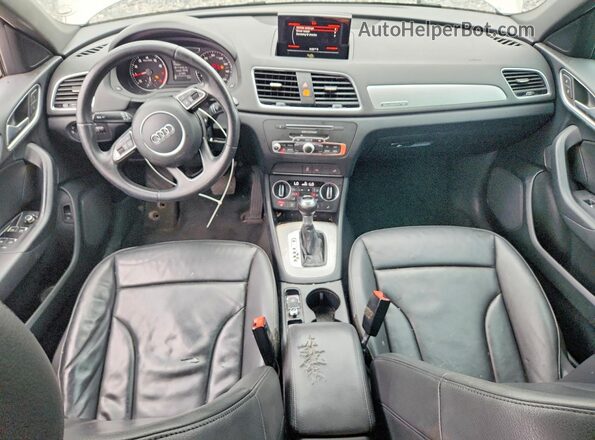 WA1ECCFS4JR022291 2018 AUDI Q3 White Widok deski rozdzielczej